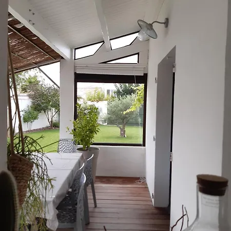 Maison 8 Personnes Avec Grand Jardin Et Piscine Chauffee بيت للعطل *