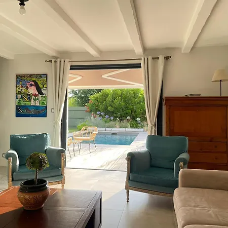 Feriehus Maison 8 Personnes Avec Grand Jardin Et Piscine Chauffee Sainte-Marie-de-Ré