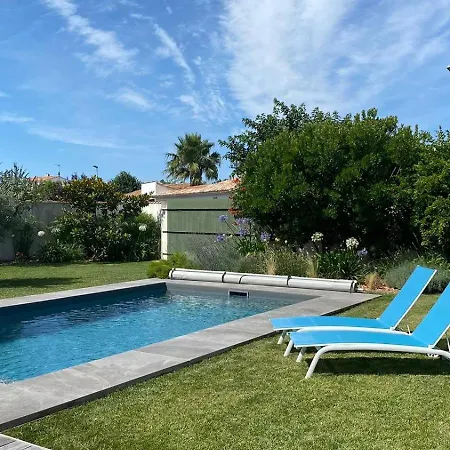 Maison 8 Personnes Avec Grand Jardin Et Piscine Chauffee * Sainte-Marie-de-Ré