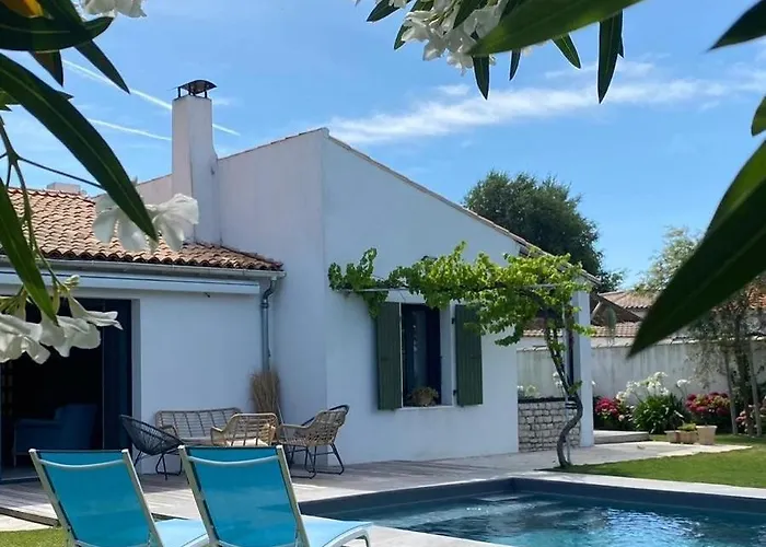 Сasa de vacaciones Maison 8 Personnes Avec Grand Jardin Et Piscine Chauffée