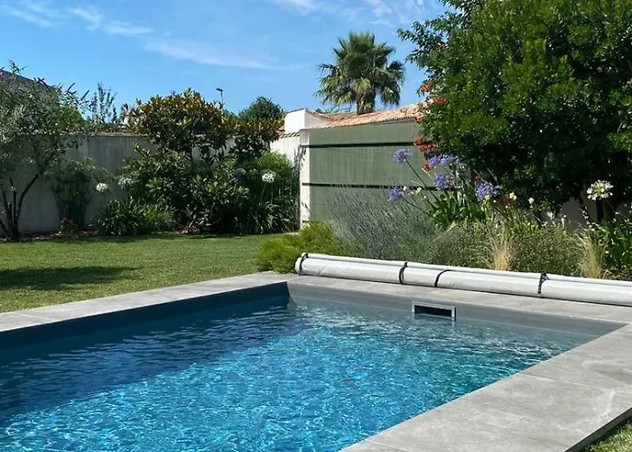Maison 8 Personnes Avec Grand Jardin Et Piscine Chauffée Сasa de vacaciones *