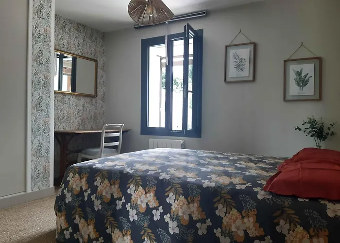 Maison 8 Personnes Avec Grand Jardin Et Piscine Chauffée Sainte-Marie-de-Ré